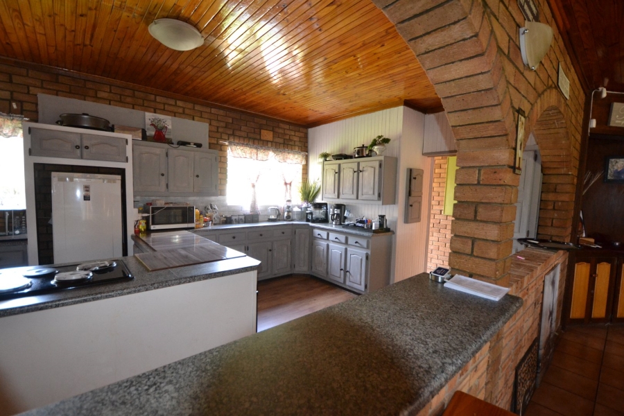 7 Bedroom Property for Sale in Riebeeckstad Free State